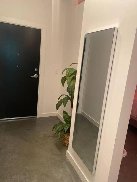 Apartment Smart 1 Bed 1 Bath Loft By Lorraine *